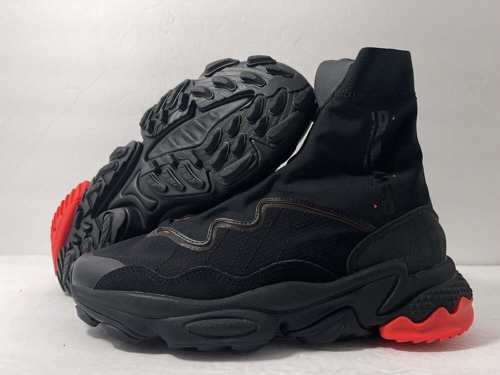 Adidas Ozweego TR STLT Size 7 Men/ 8.5 WMS Black Solar Red FV9669 New!!